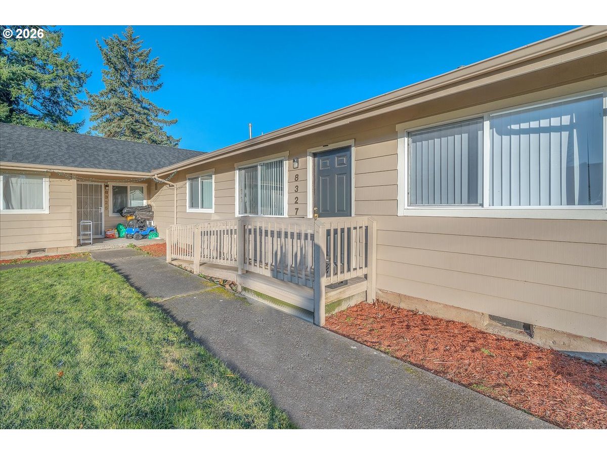 8323 8329 N DWIGHT AVE