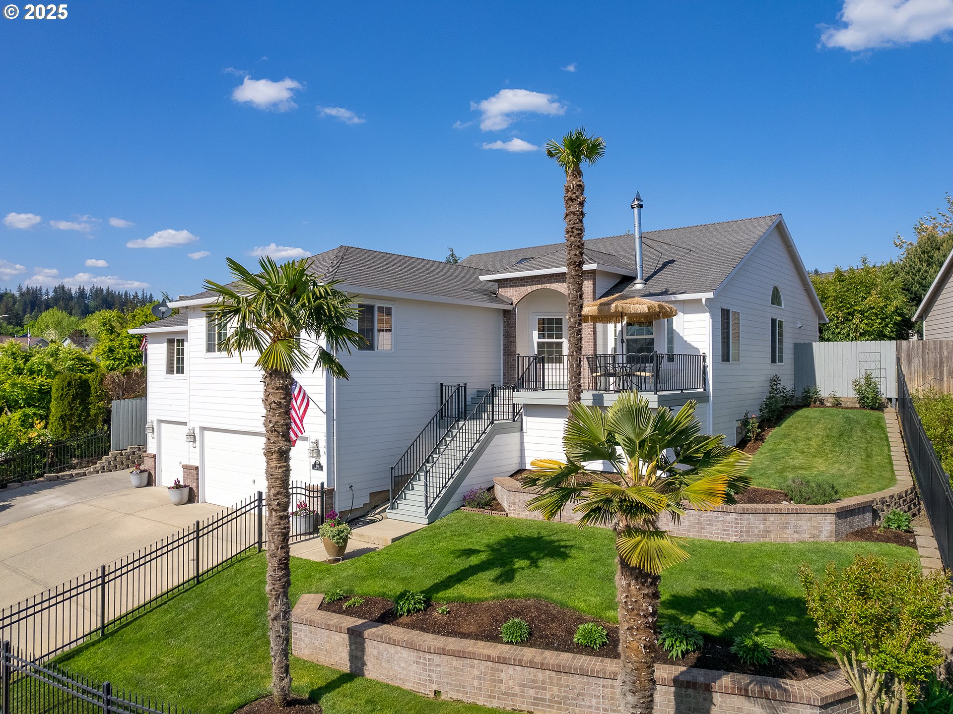 1146 FAIRWAY DR