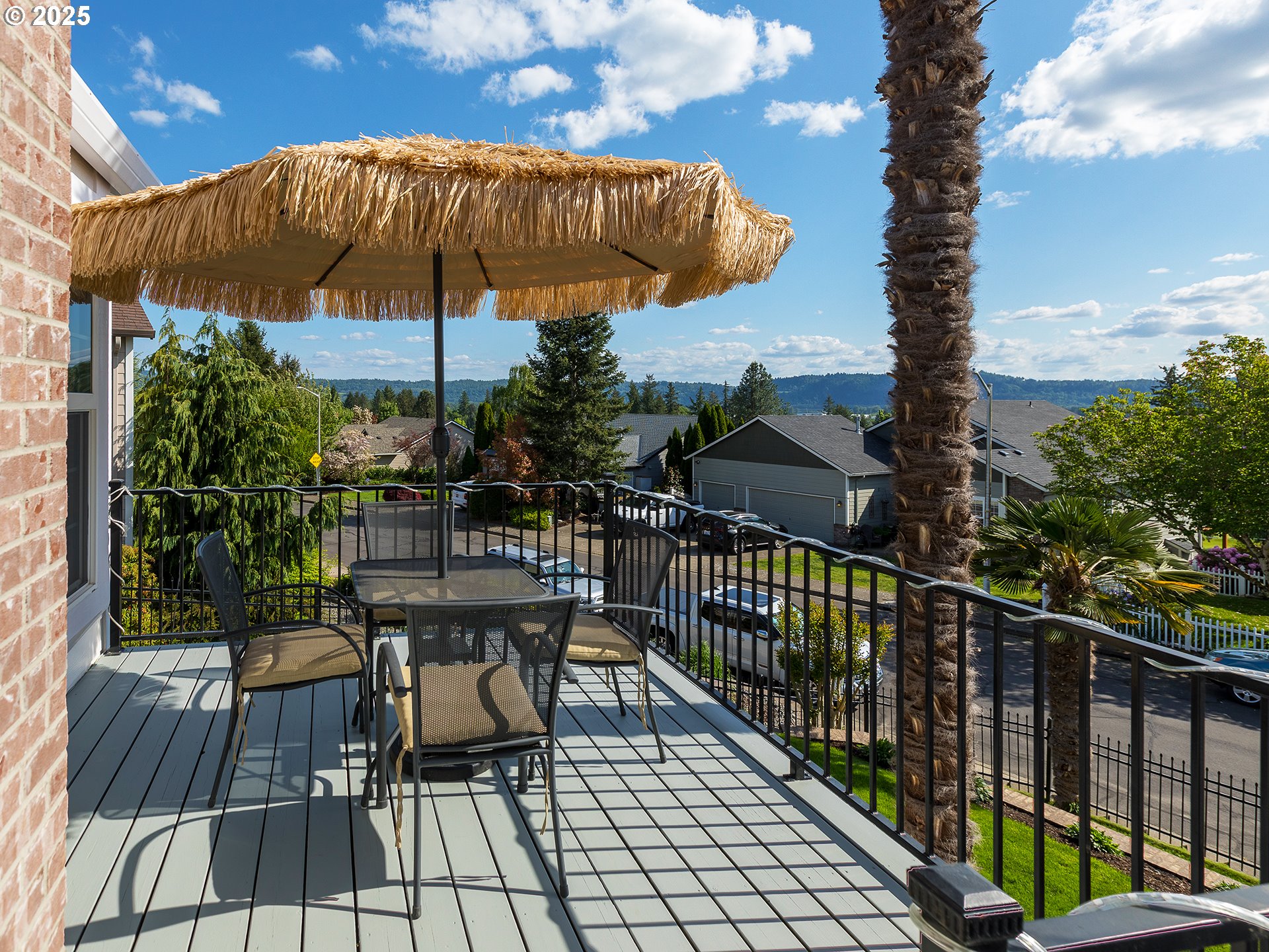 1146 FAIRWAY DR