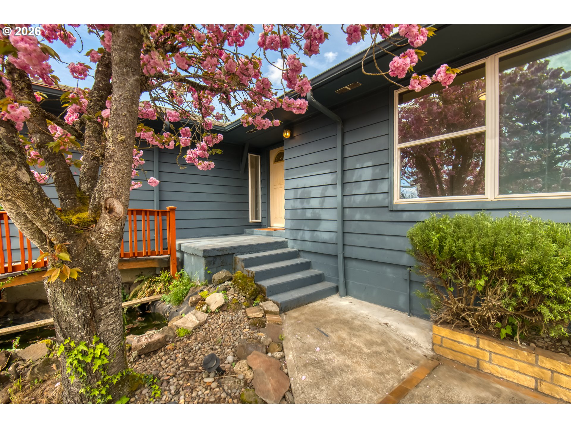 29729 SW OLD WELL RD