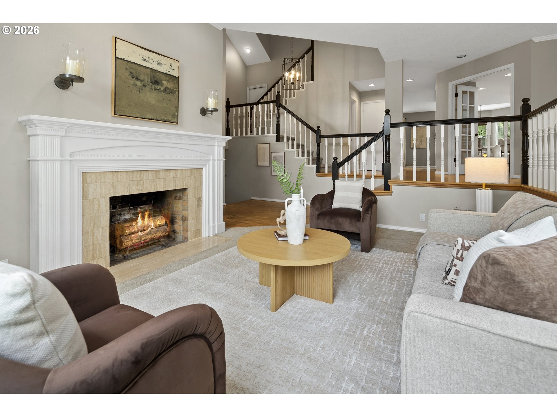 2104 CLUB HOUSE DR