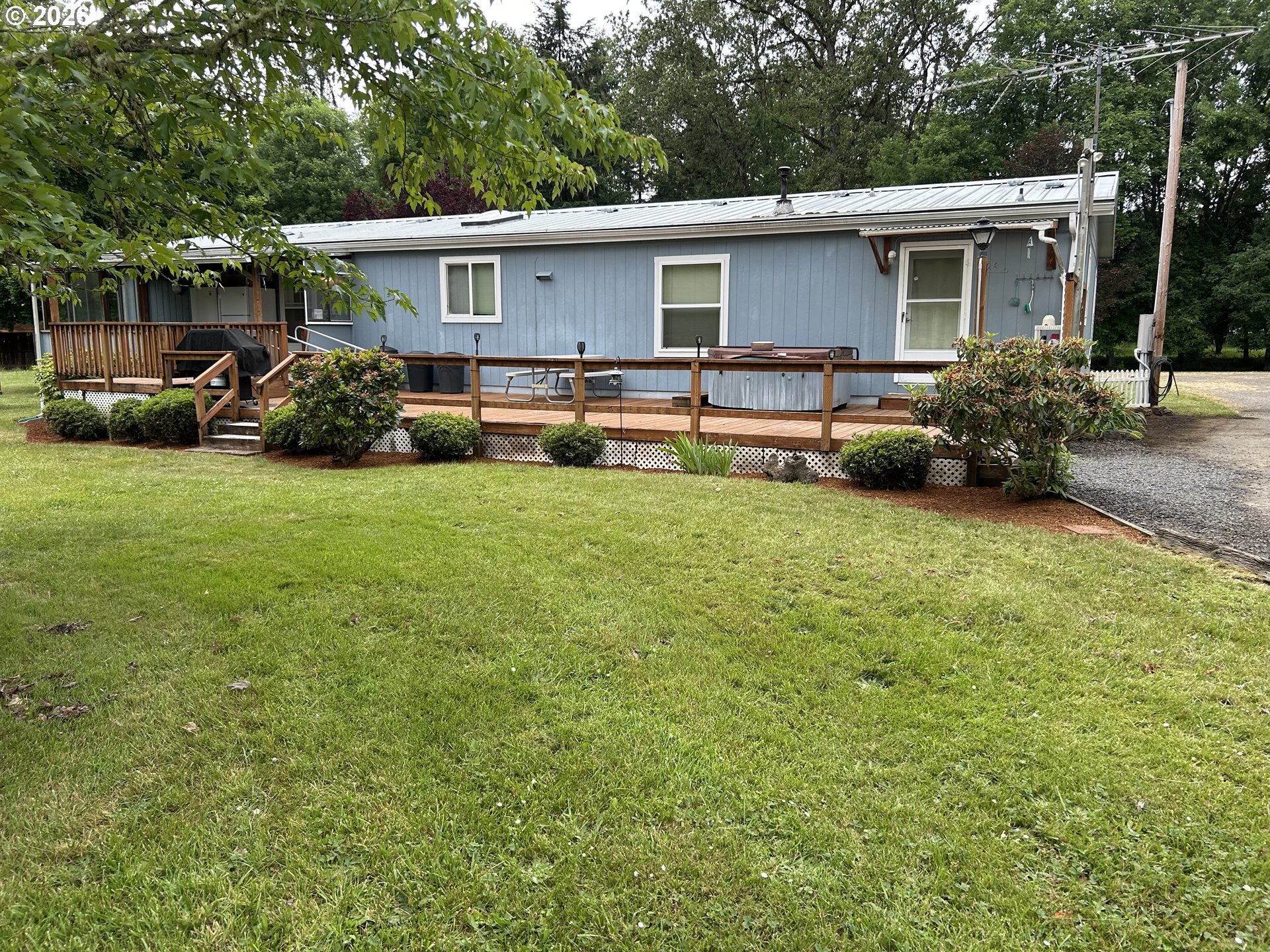 38102 QUEENS RD