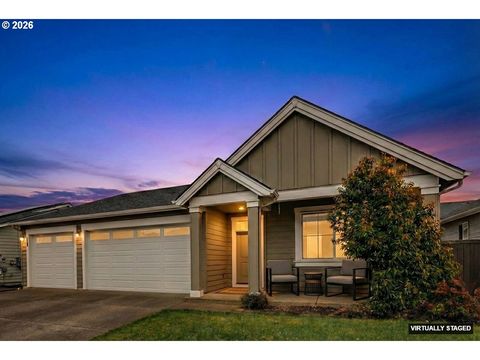 1320 N Broadway ST Estacada OR 97023