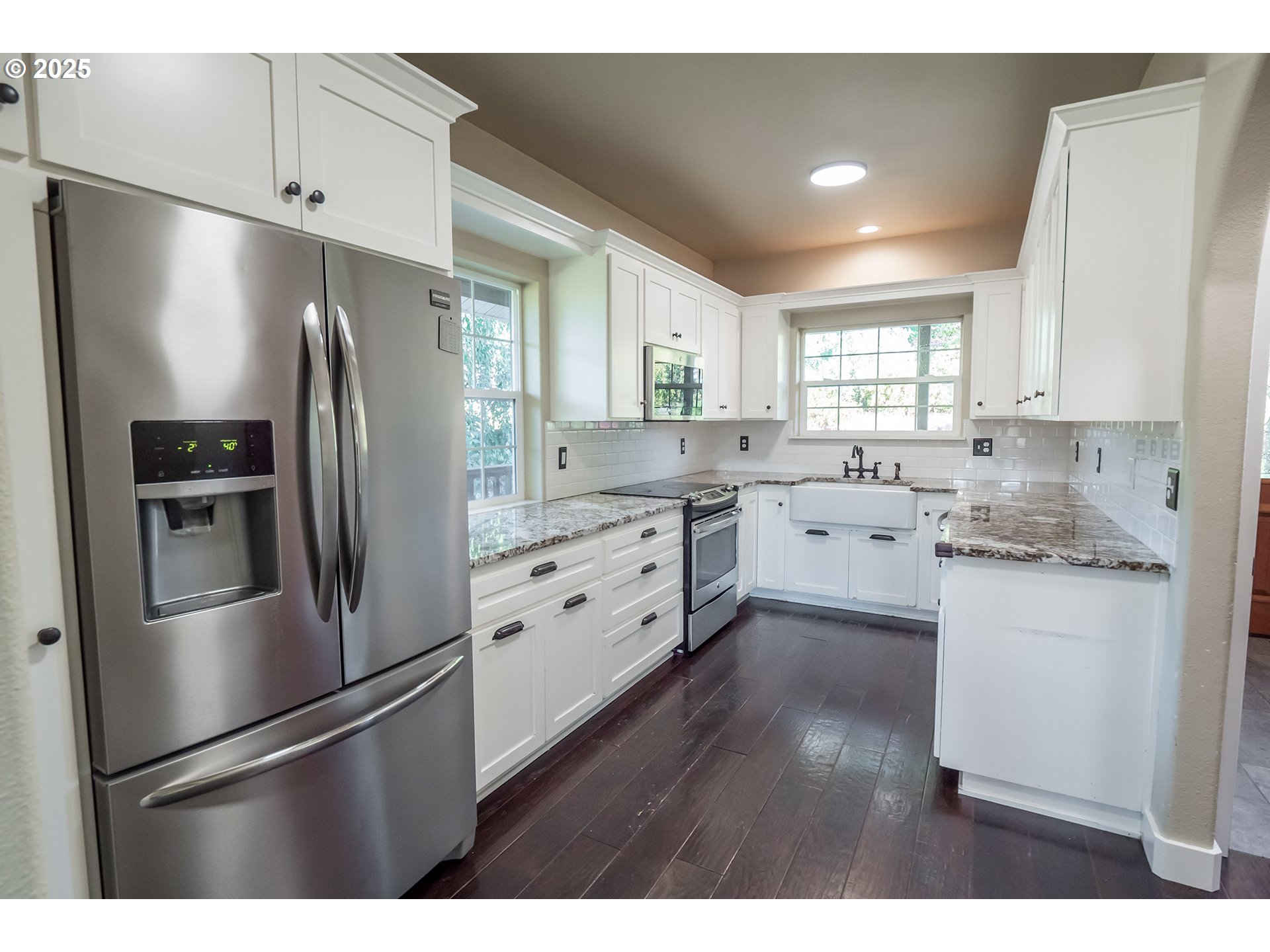 86104 SELLS VIEW DR