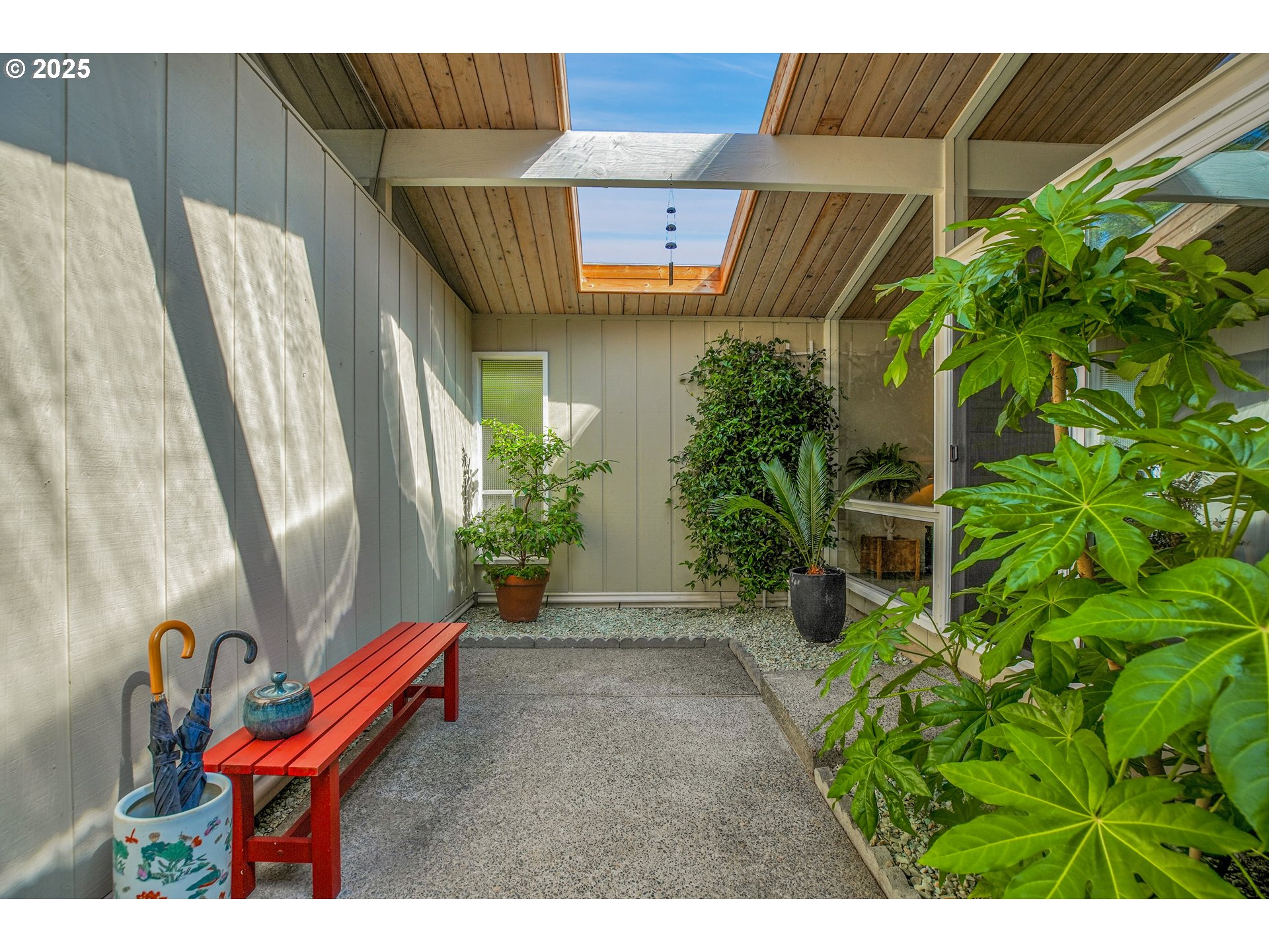7090 SW 84TH AVE