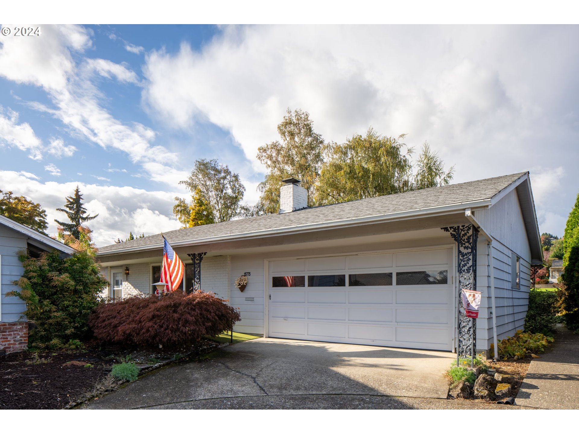 15775 SW QUEEN VICTORIA PL