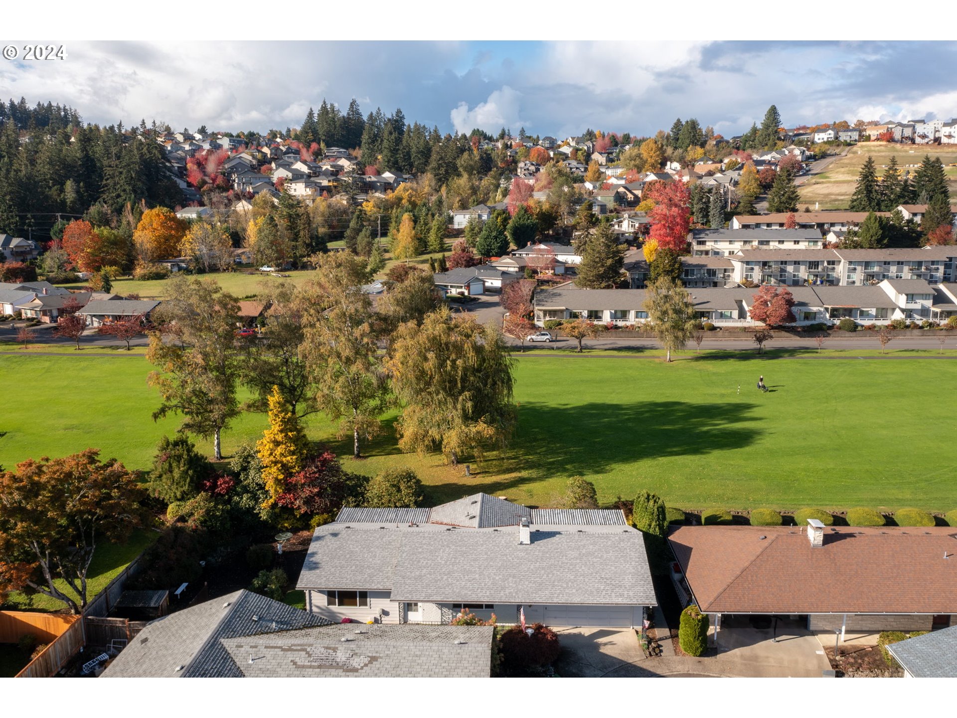 15775 SW QUEEN VICTORIA PL