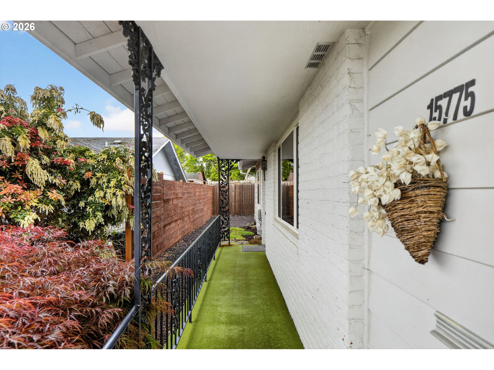 15775 SW QUEEN VICTORIA PL