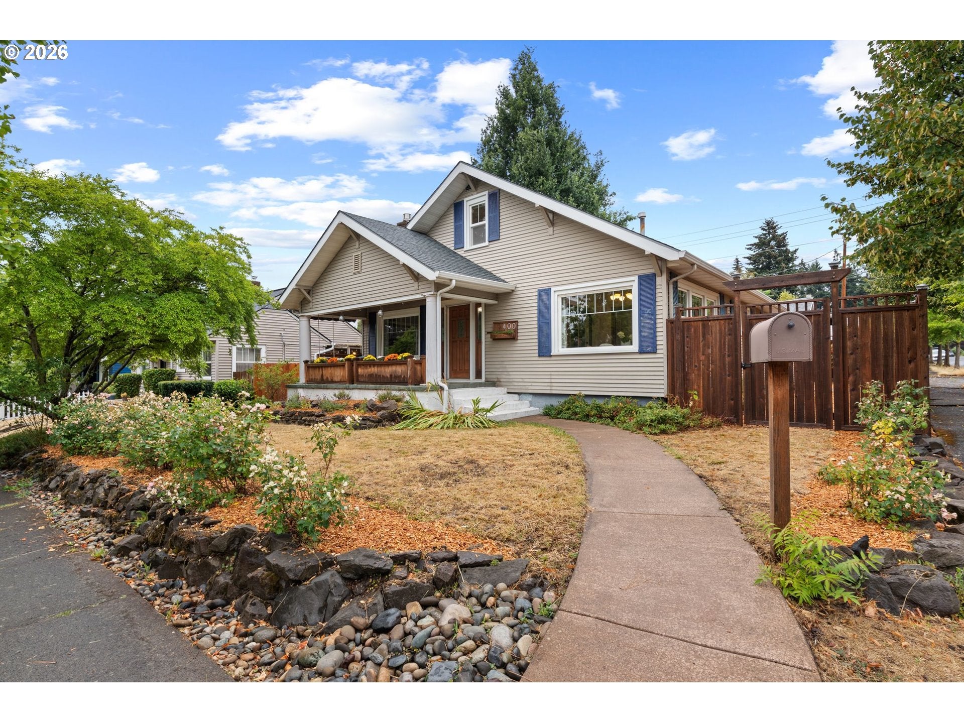 400 W 29TH ST