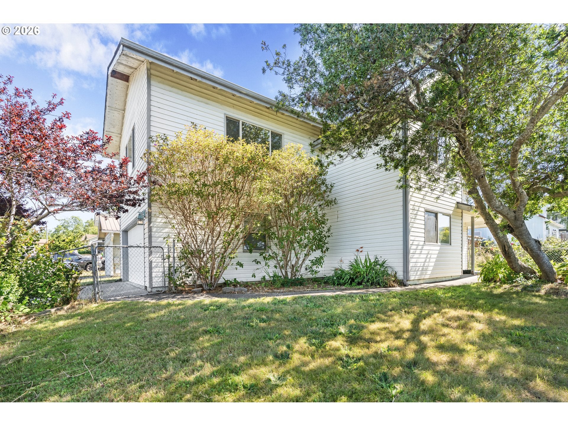 17305 BLUEBERRY DR