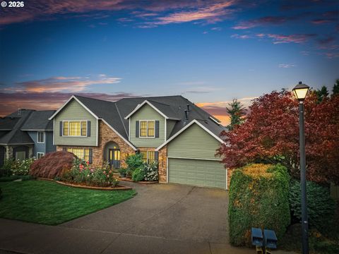 21220 SERANGO DR West Linn OR 97068