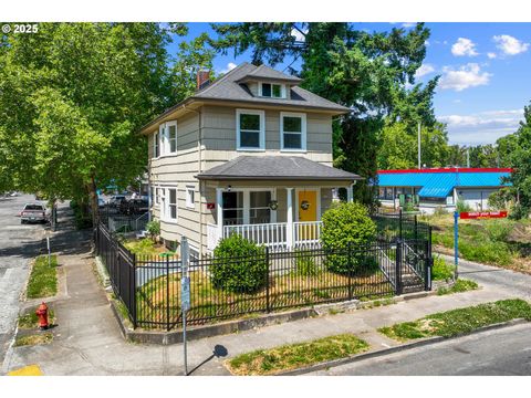 603 NE HALSEY ST Portland OR 97232