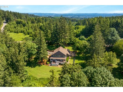 A home in Newberg