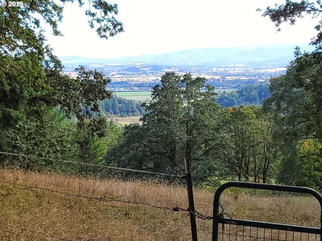 19105 SW Rock Creek RD