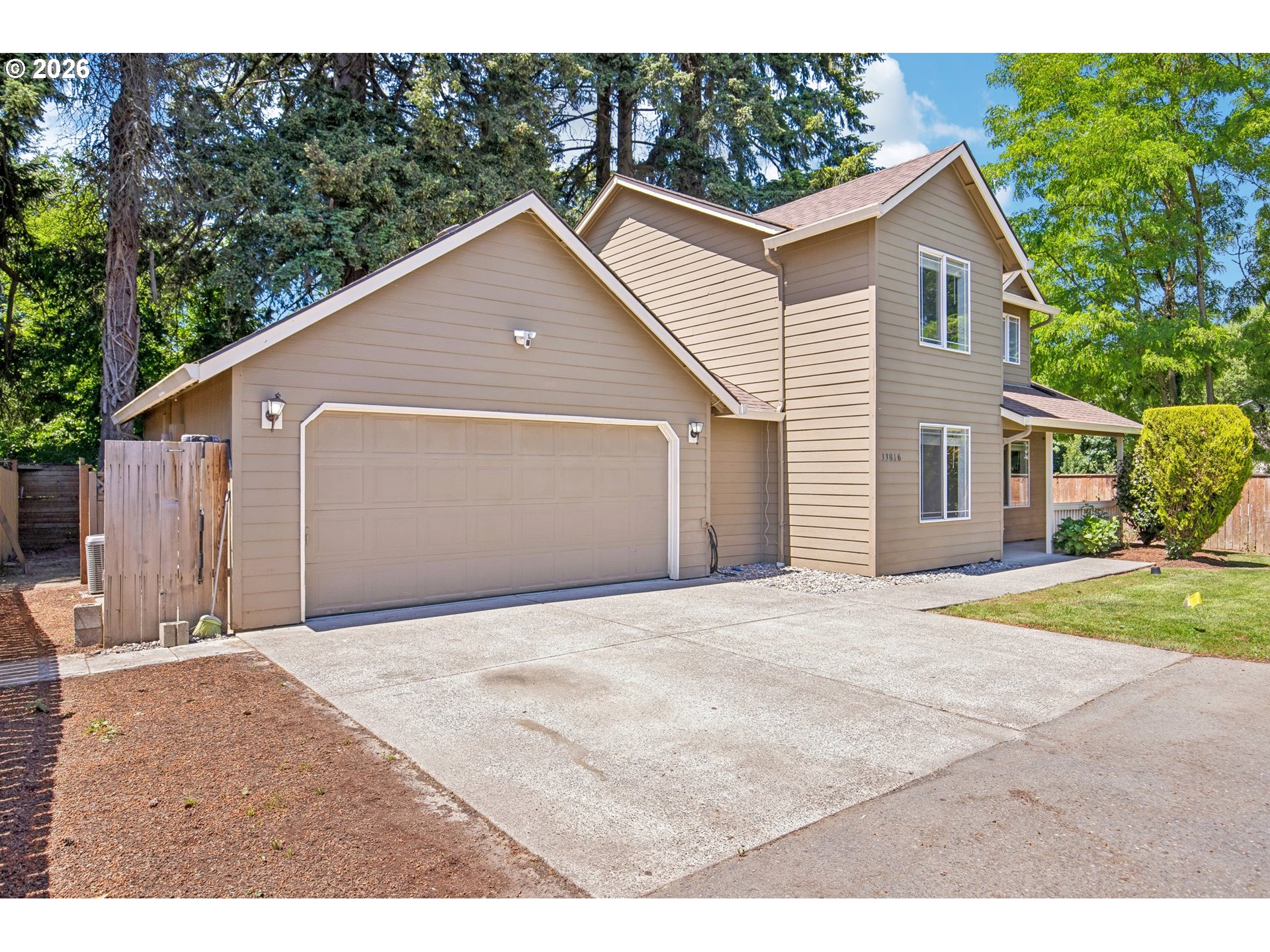 11816 NE 40TH PL