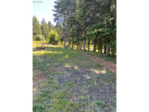 863 C ST Elkton OR 97436