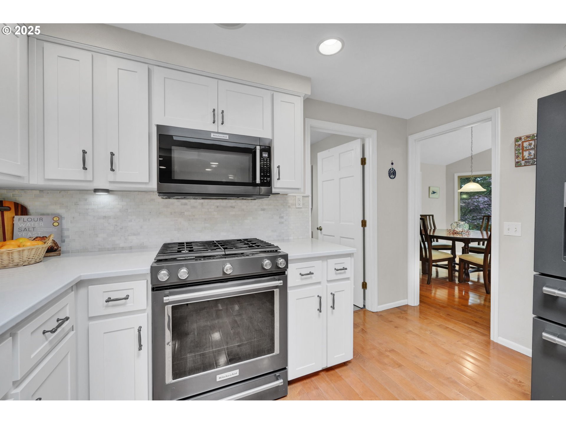 Eugene, Oregon 97405, United States, 4 Bedrooms Bedrooms, ,3 BathroomsBathrooms,Residential,Active,147666