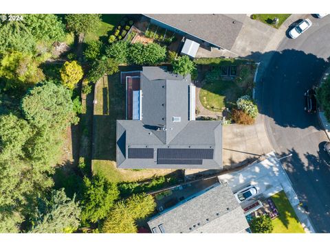 A home in Newberg