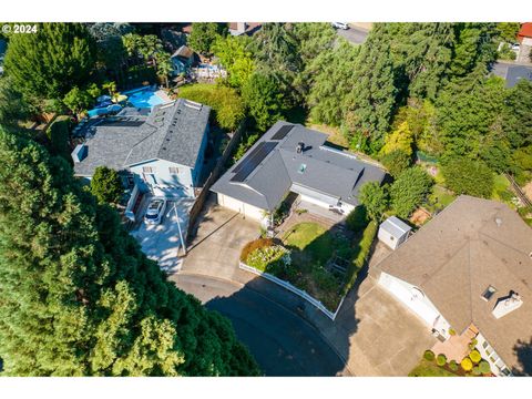 A home in Newberg