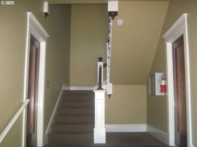 1915 NE 16TH AVE