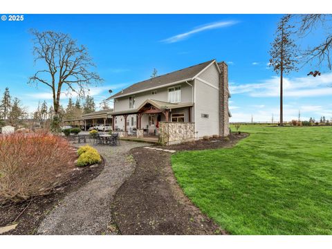 A home in Molalla