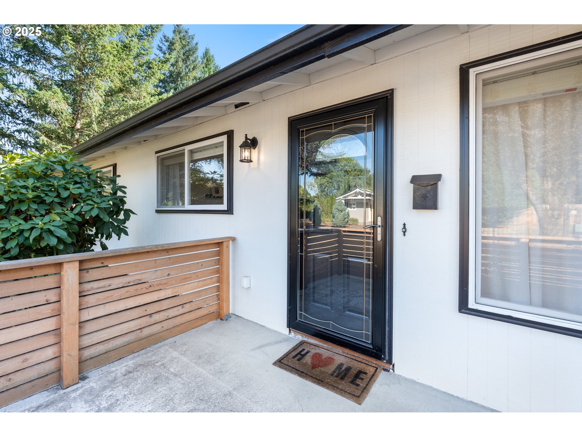 65 SW FRENWOOD WAY