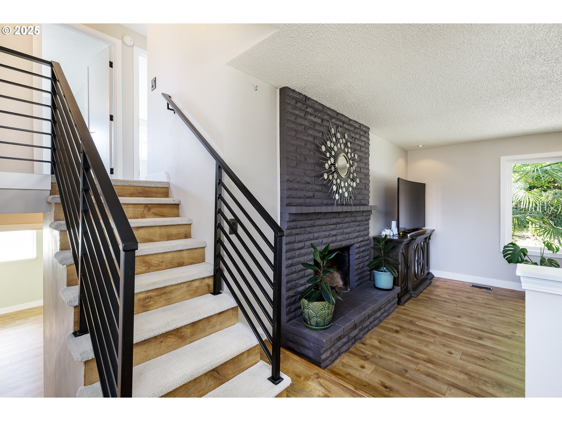 16455 DEVONSHIRE DR