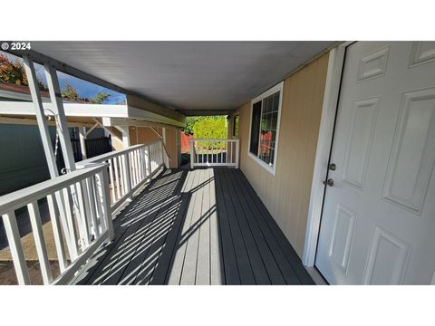 A home in Oregon City