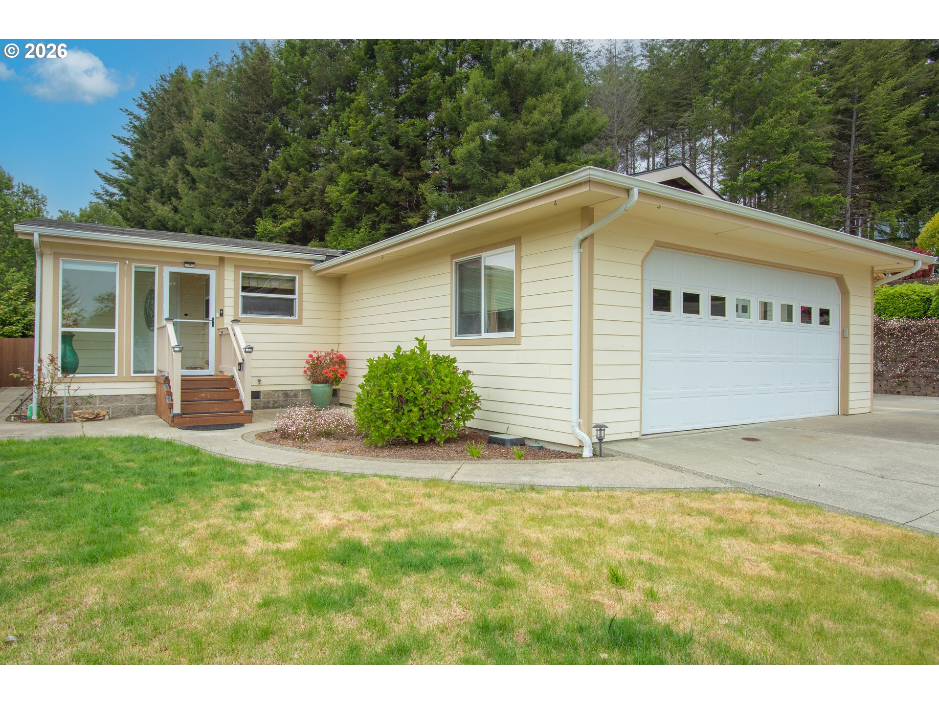 1710 KRISTI LOOP