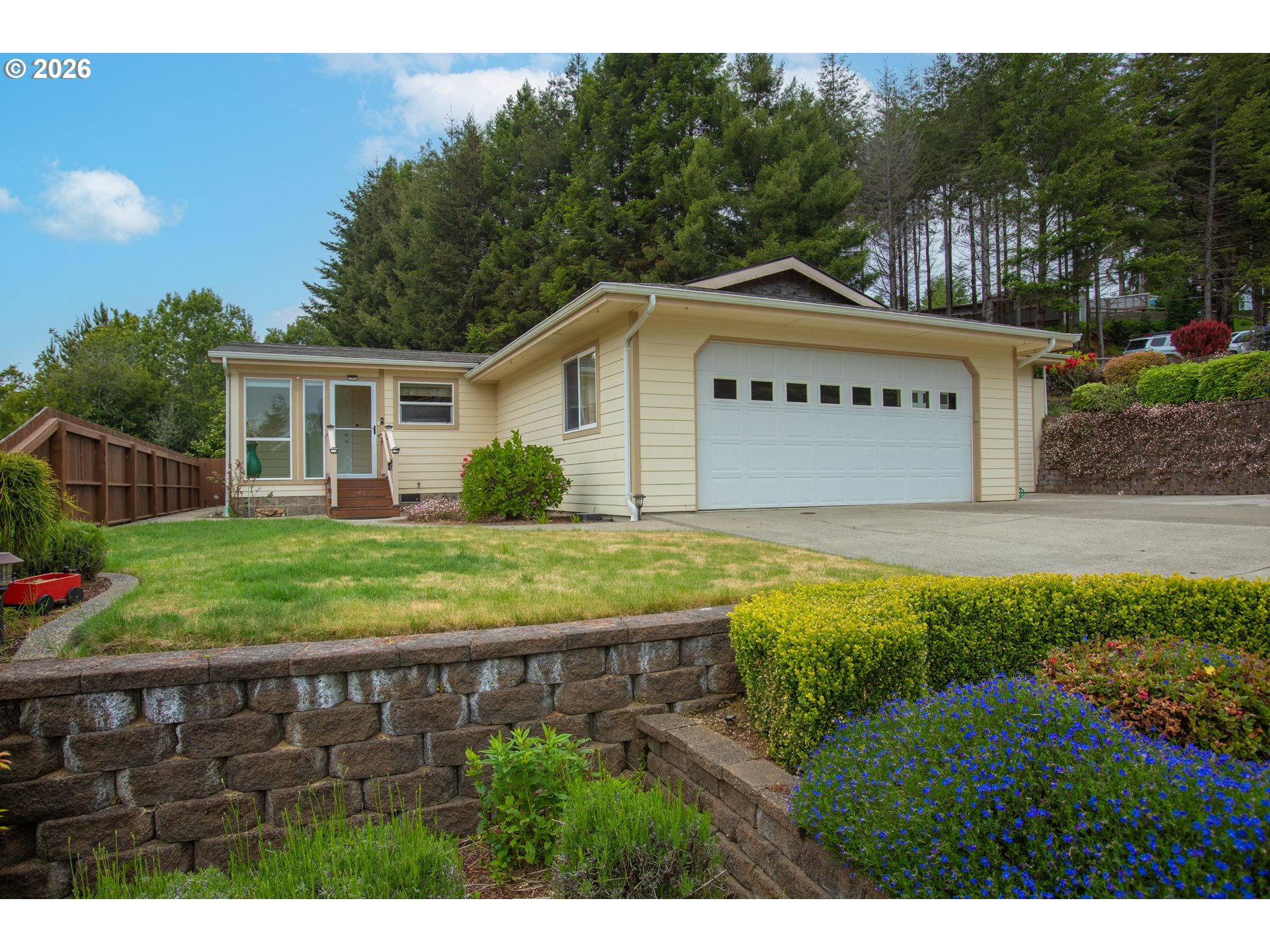 1710 KRISTI LOOP