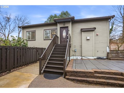 7704 SW CRESMOOR DR Beaverton OR 97008