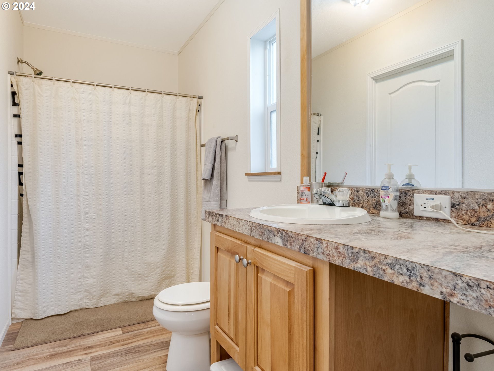 Rainier, Oregon 97048, United States, 3 Bedrooms Bedrooms, ,2 BathroomsBathrooms,Residential,Active,26426