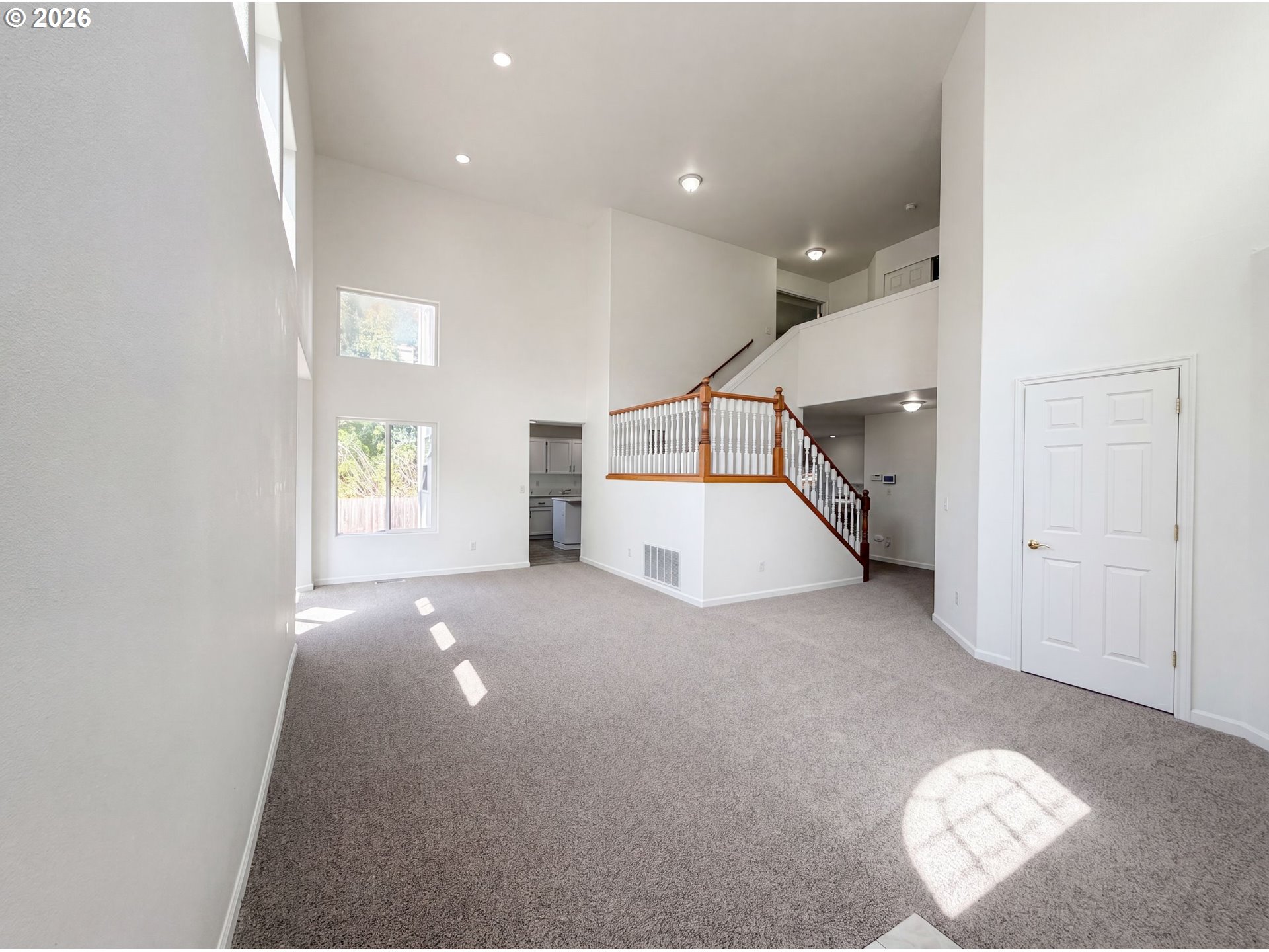 451 NW YOSEMITE TER