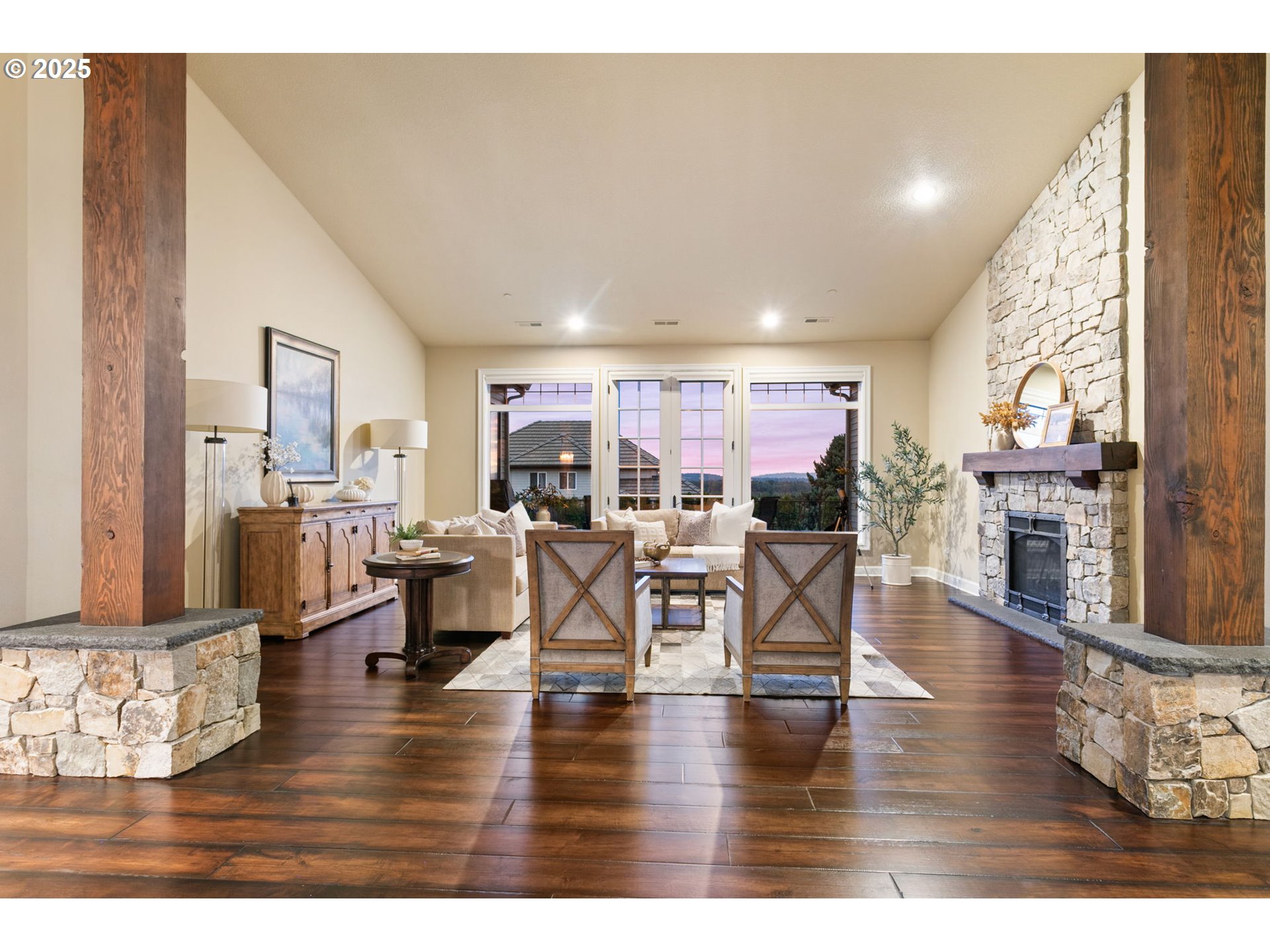 15203 SE NORTHSHORE DR