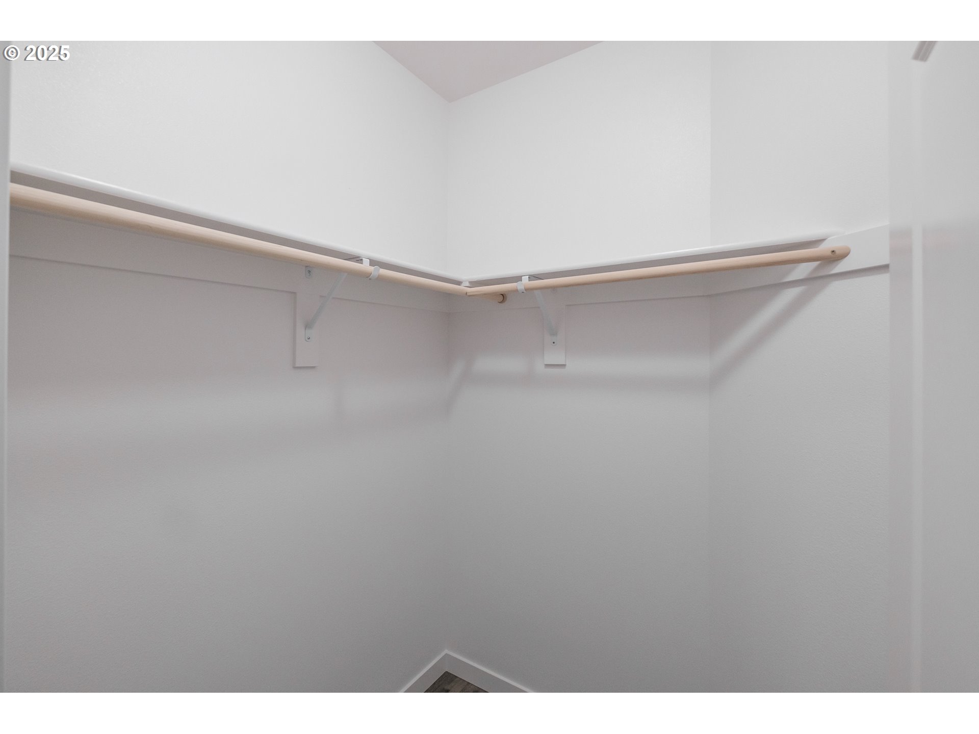 Lebanon, Oregon 97355, United States, 3 Bedrooms Bedrooms, ,2 BathroomsBathrooms,Residential,Active,77622