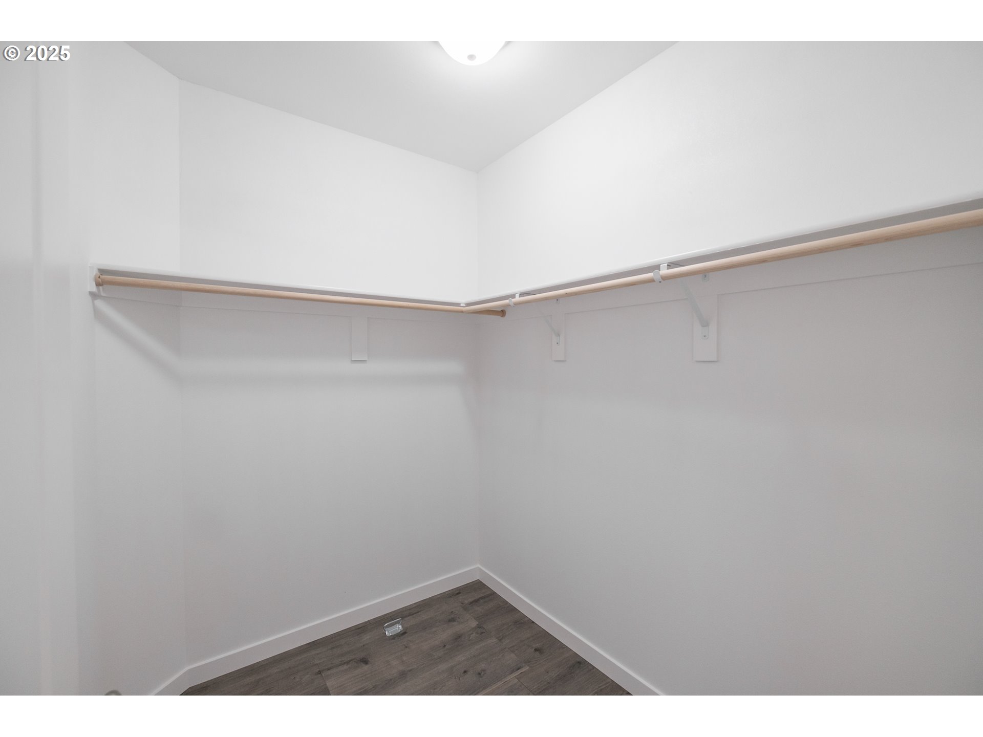 Lebanon, Oregon 97355, United States, 3 Bedrooms Bedrooms, ,2 BathroomsBathrooms,Residential,Active,77622