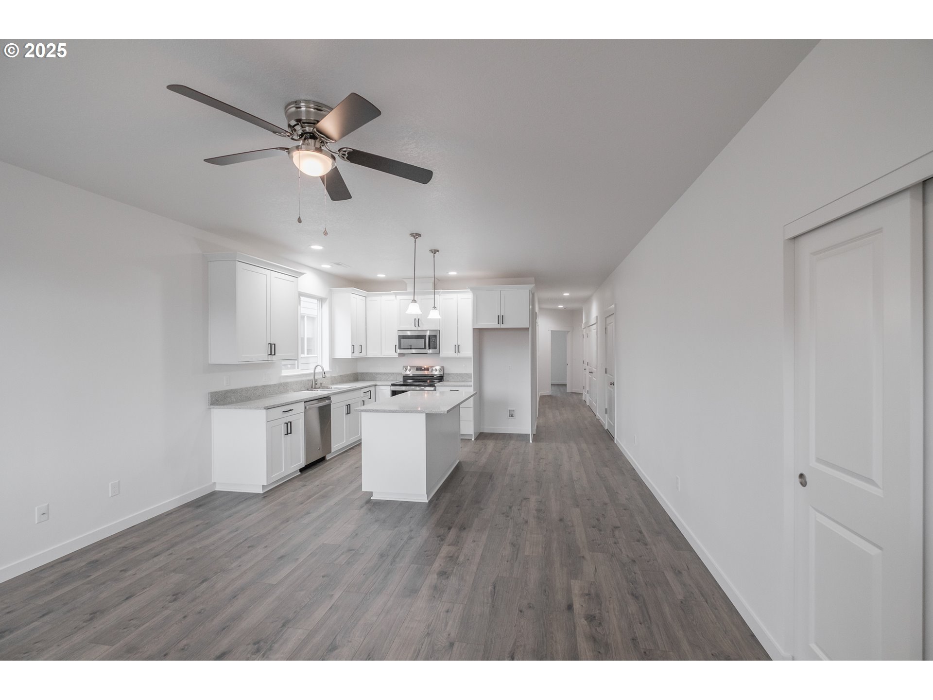 Lebanon, Oregon 97355, United States, 3 Bedrooms Bedrooms, ,2 BathroomsBathrooms,Residential,Active,77622