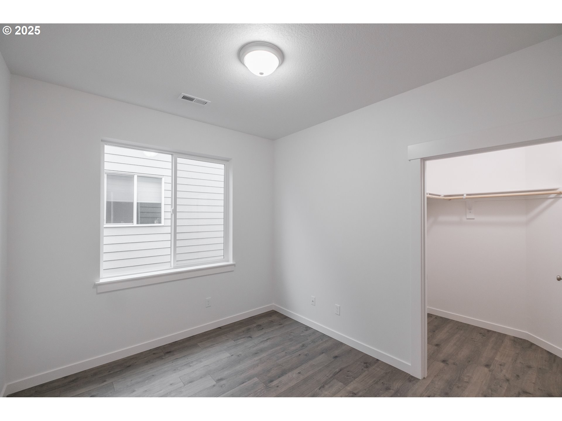 Lebanon, Oregon 97355, United States, 3 Bedrooms Bedrooms, ,2 BathroomsBathrooms,Residential,Active,77622