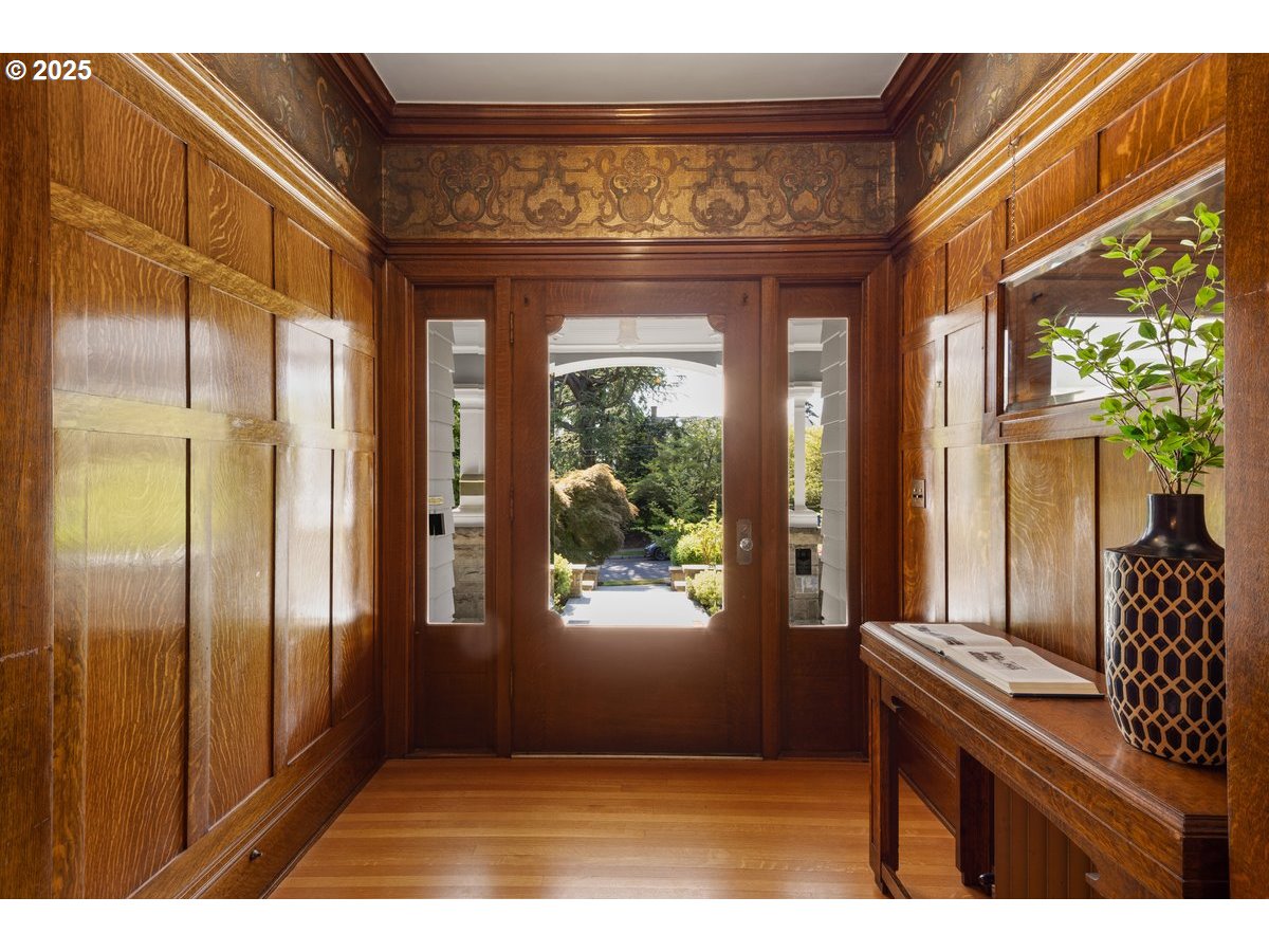 1314 SE 55th AVE