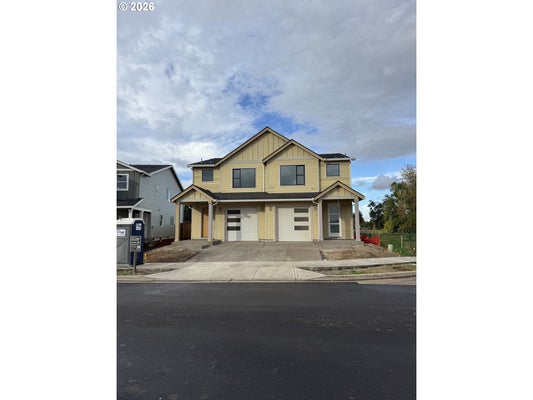 714 SPRING ST, OREGON CITY, OR 97045 - Image 30bddfb4e57a8c1033e95ce5e4cbbca2/3845928058