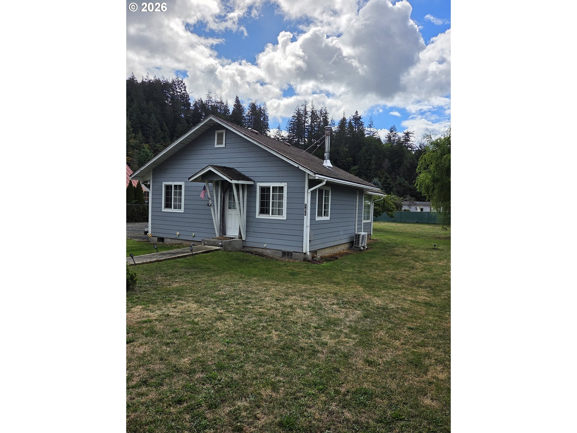 160 E DATE ST