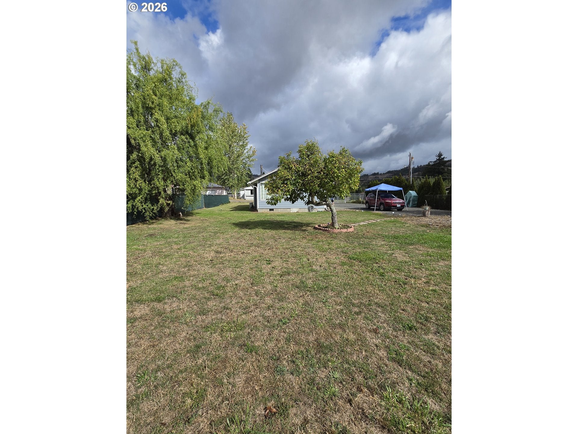 160 E DATE ST