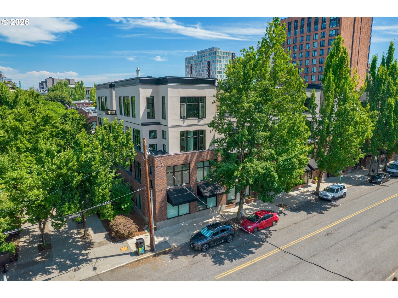 618 NW 12TH AVE 303