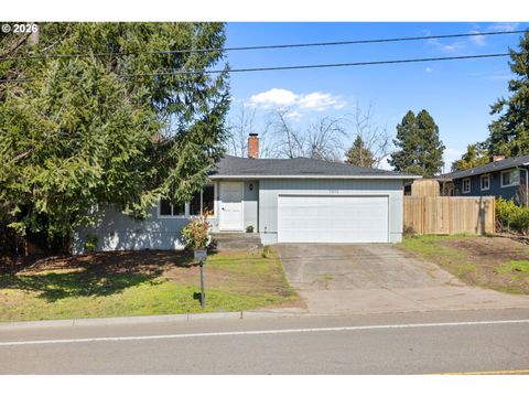 7975 SE ROOTS RD Milwaukie OR 97267