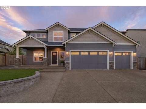 Photo of 282 SW Mt St Helens St, McMinnville, OR 97128 (MLS # 503941135)