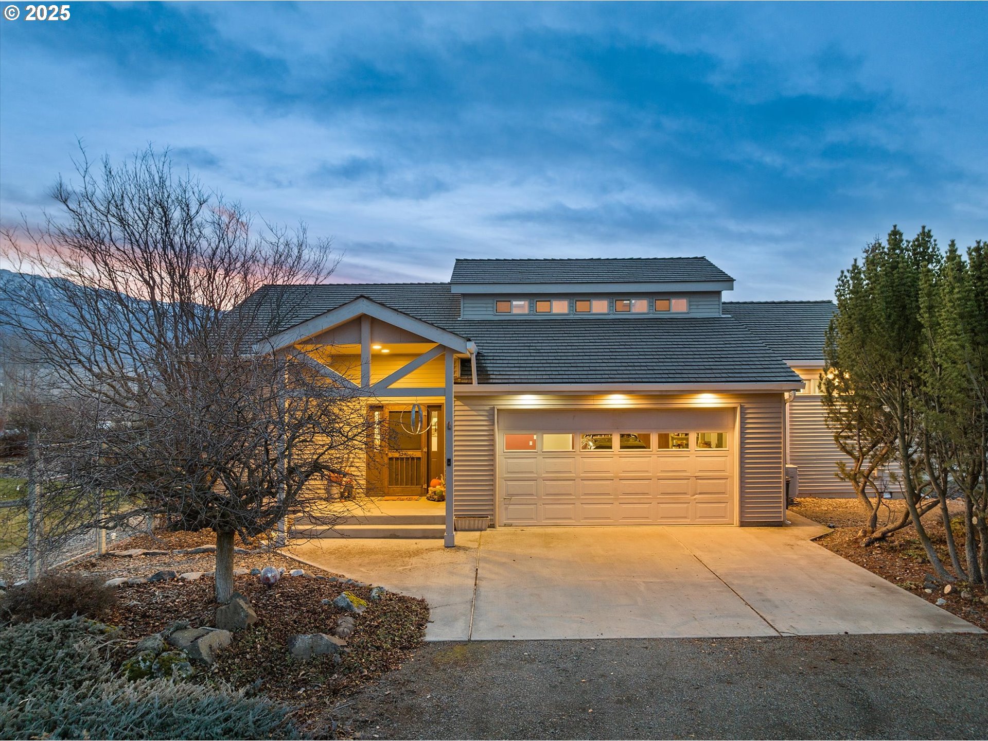 19 VALLEY HEIGHTS DR