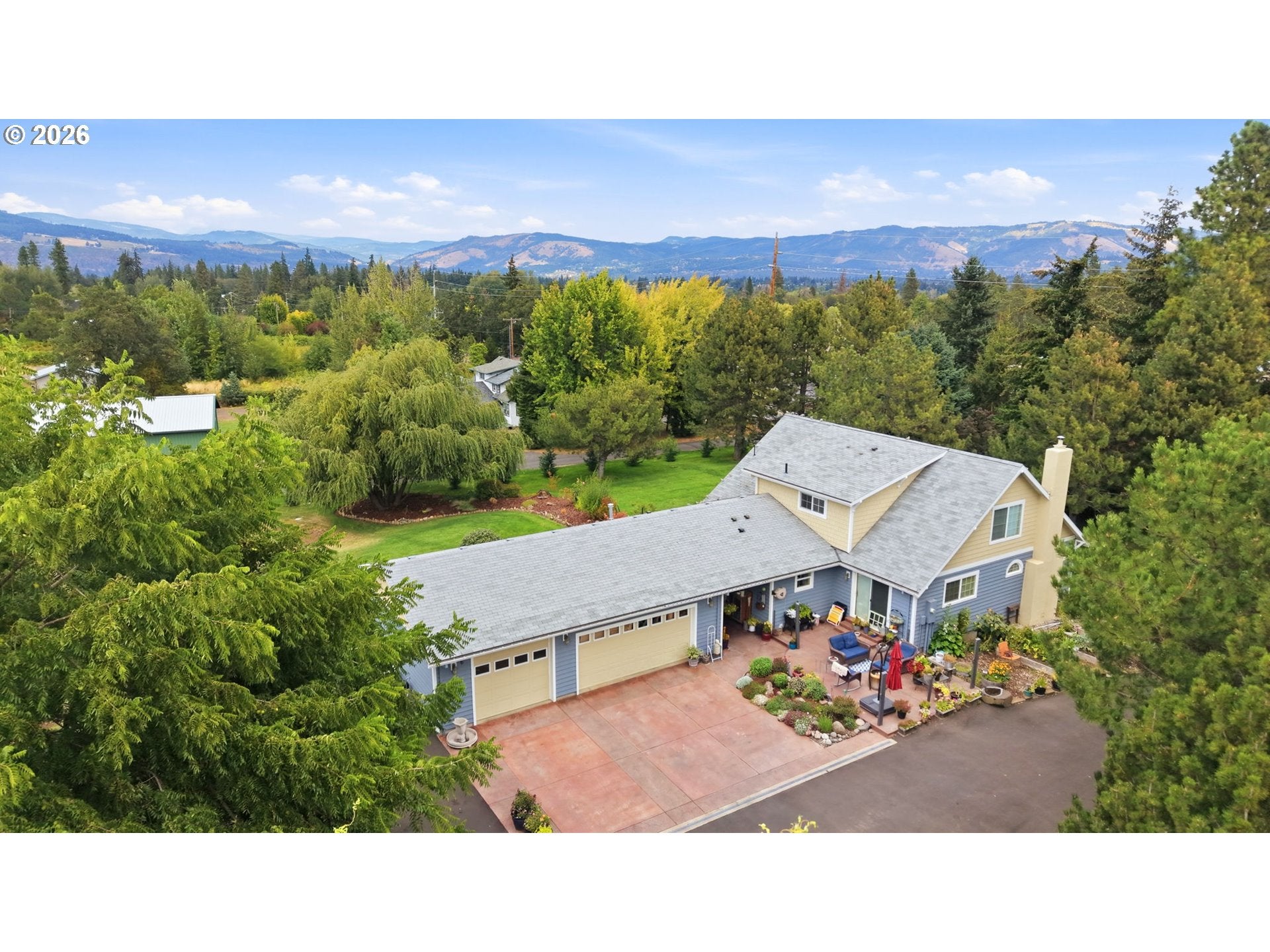 1736 MARKHAM RD