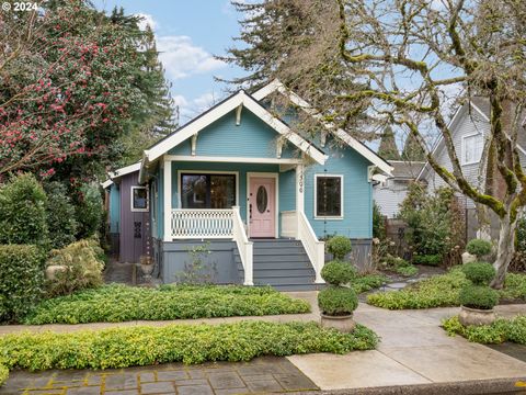 A home in Newberg