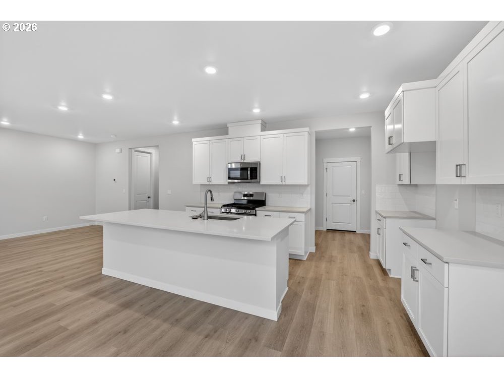 18755 SW BUCKHORN DR