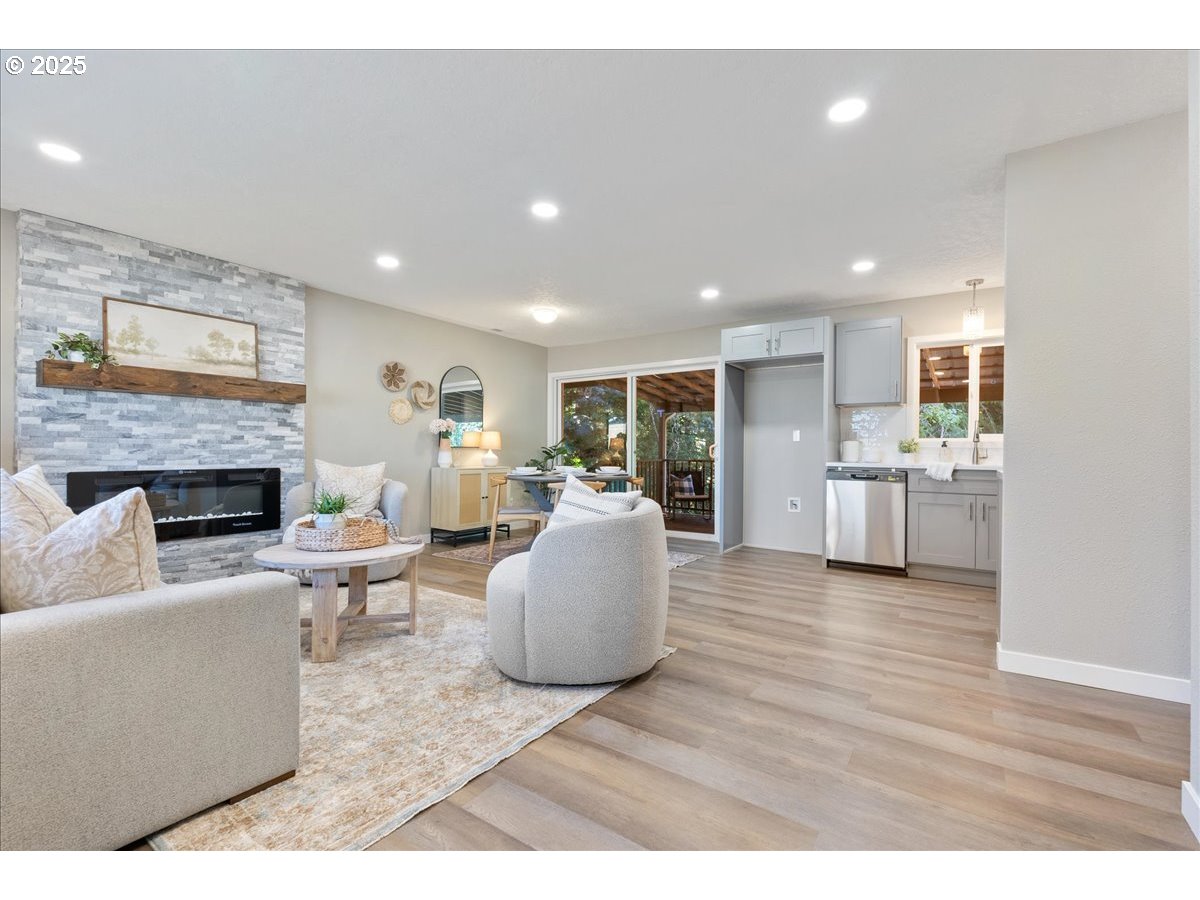 32900 SE COLORADO RD